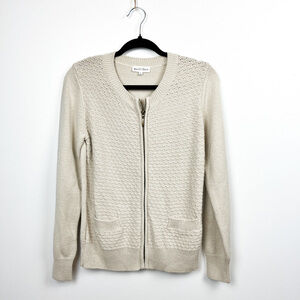 Northern Reflections Light Beige Zip-Up Knit Sweater